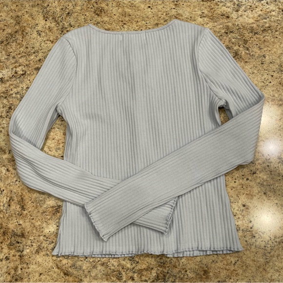 Carly Jean Los Angeles Light Blue Ribbed Button-Up Top Size Large - Picture 7 of 12